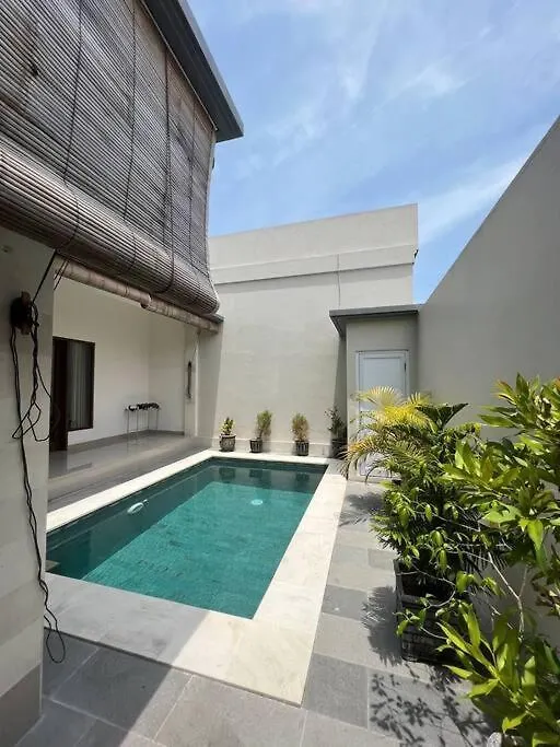 Villa Keane Bali 2 Bedroom Private Pool Seminyak  0*, Seminyak (Bali)